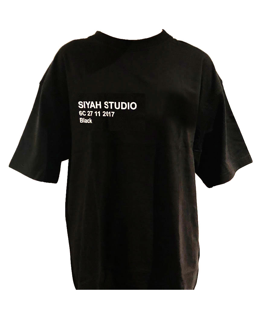 Siyah Studio Schwarzes Shirt she killed him